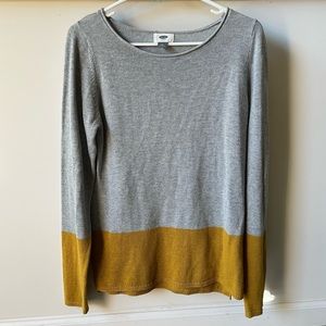 OLD NAVY knitted colorblock sweater
